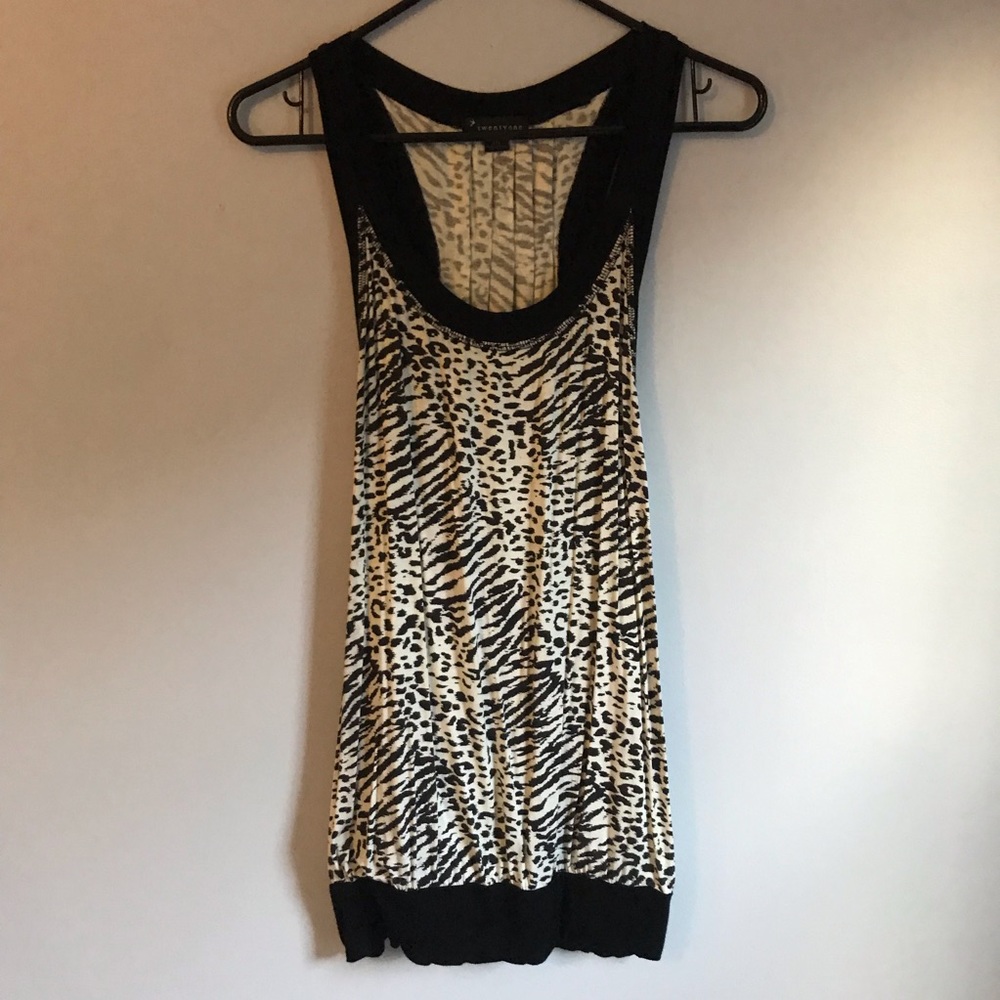 Forever 21 Sleeveless Shirt
